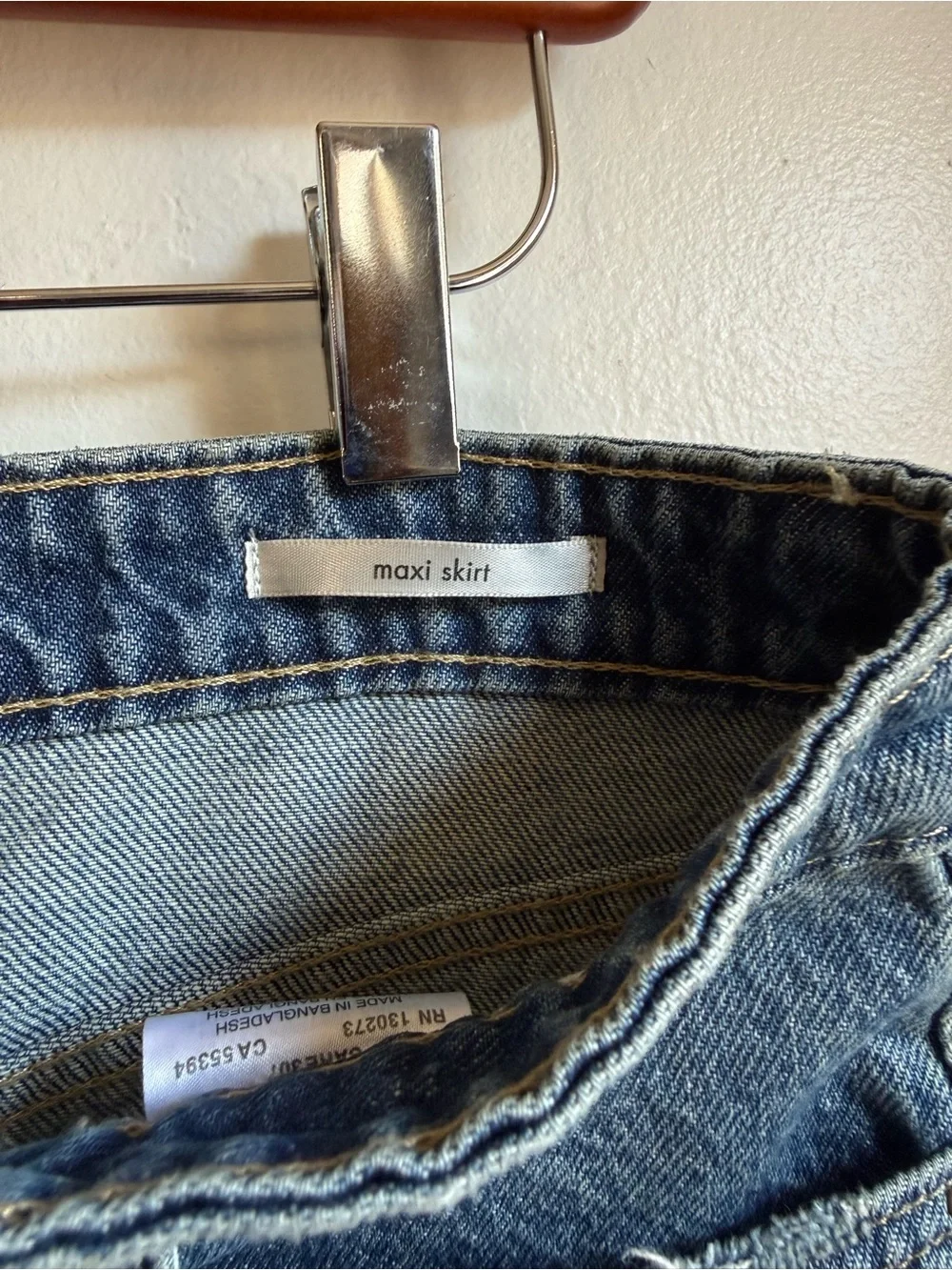 Wrangler Front Slit Denim Maxi Skirt Size 6